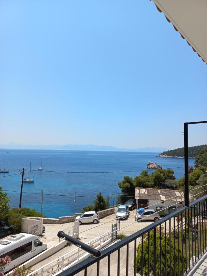 Stafylos Rooms Exterior photo