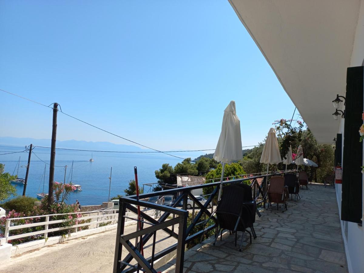 Stafylos Rooms Exterior photo