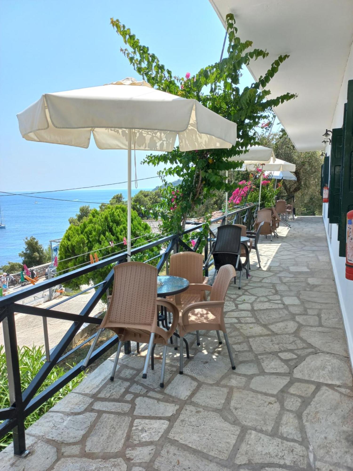 Stafylos Rooms Exterior photo